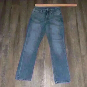 Lee straight leg jeans size 8